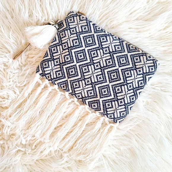 🌿Sold🌿Spell & the Gypsy Atlantic Clutch